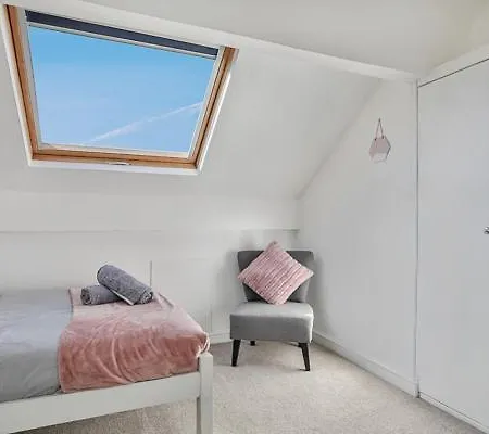 Heart Of The City-flexi Cancellations-central Hub Holiday home