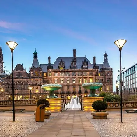 Heart Of The City-flexi Cancellations-central Hub Holiday home *